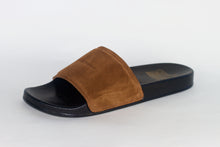 Load image into Gallery viewer, Camel Suede Slide